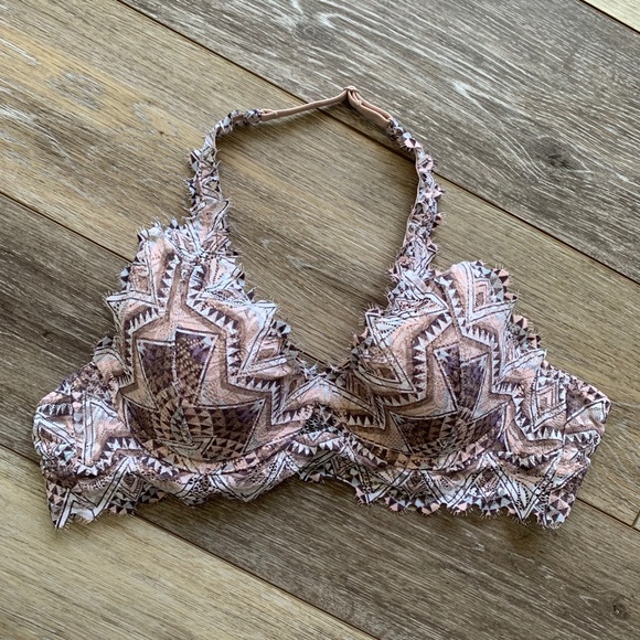 PINK Victoria's Secret Other - PINK Printed Lace Halter Bralette (S)